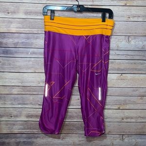 ⭐️ Purple Orange Nike Compression Workout Capri size Small Geometric Print C1